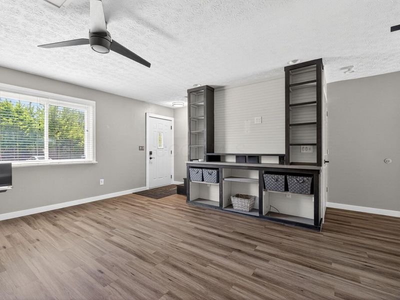 588 Willis Lane , Delaware, OH 43015 Photo 6