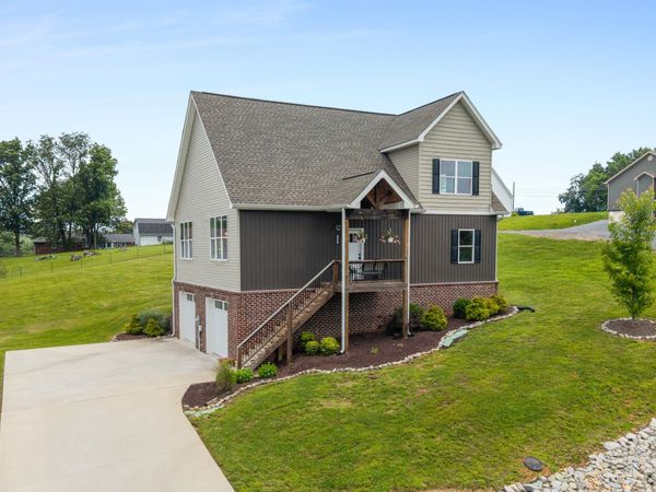 155 Surrey Lane NE, Cleveland, TN 37312
