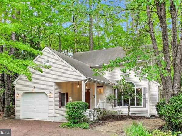 5 LITTLE JOHN COURT , OCEAN PINES, MD 21811