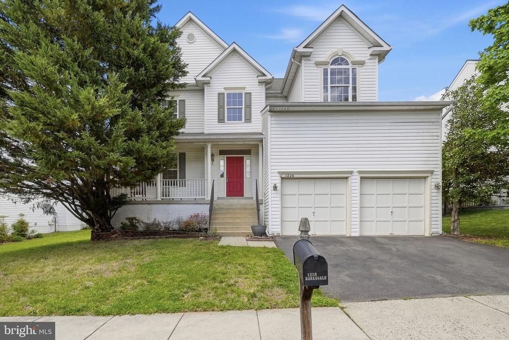 1226 Barksdale Drive Ne, Leesburg, VA 20176 Main Photo