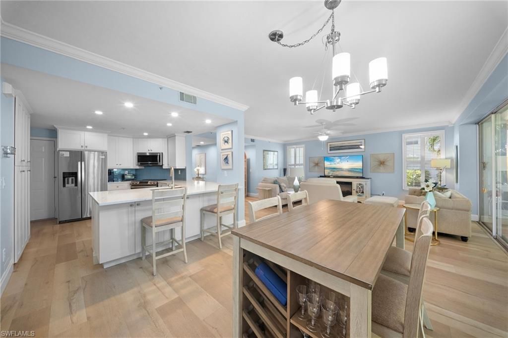 760 Waterford Dr, Unit #101, Naples, FL 34113 Photo