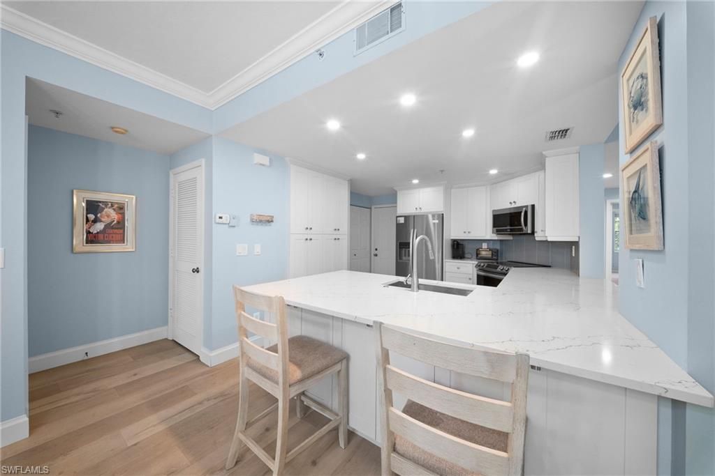 760 Waterford Dr, Unit #101, Naples, FL 34113 Photo