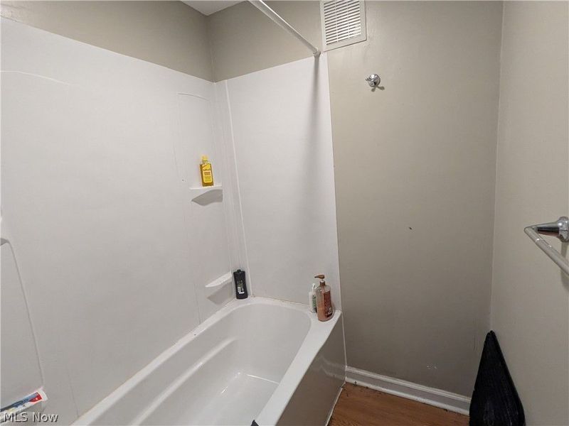 2064 W 91 Street , Cleveland, OH 44102 Photo 16