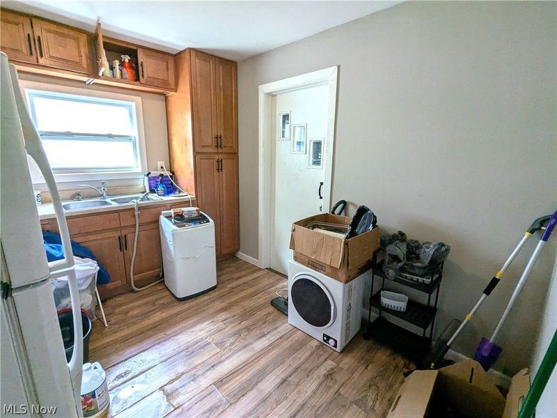 2064 W 91 Street , Cleveland, OH 44102 Photo 8