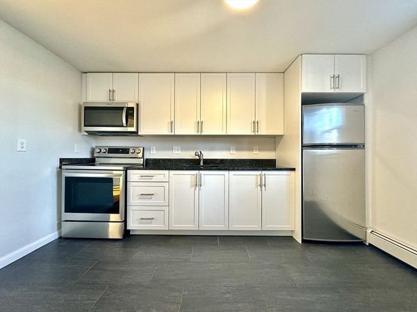 16 Vinal St, Unit 6, Boston, MA 02135