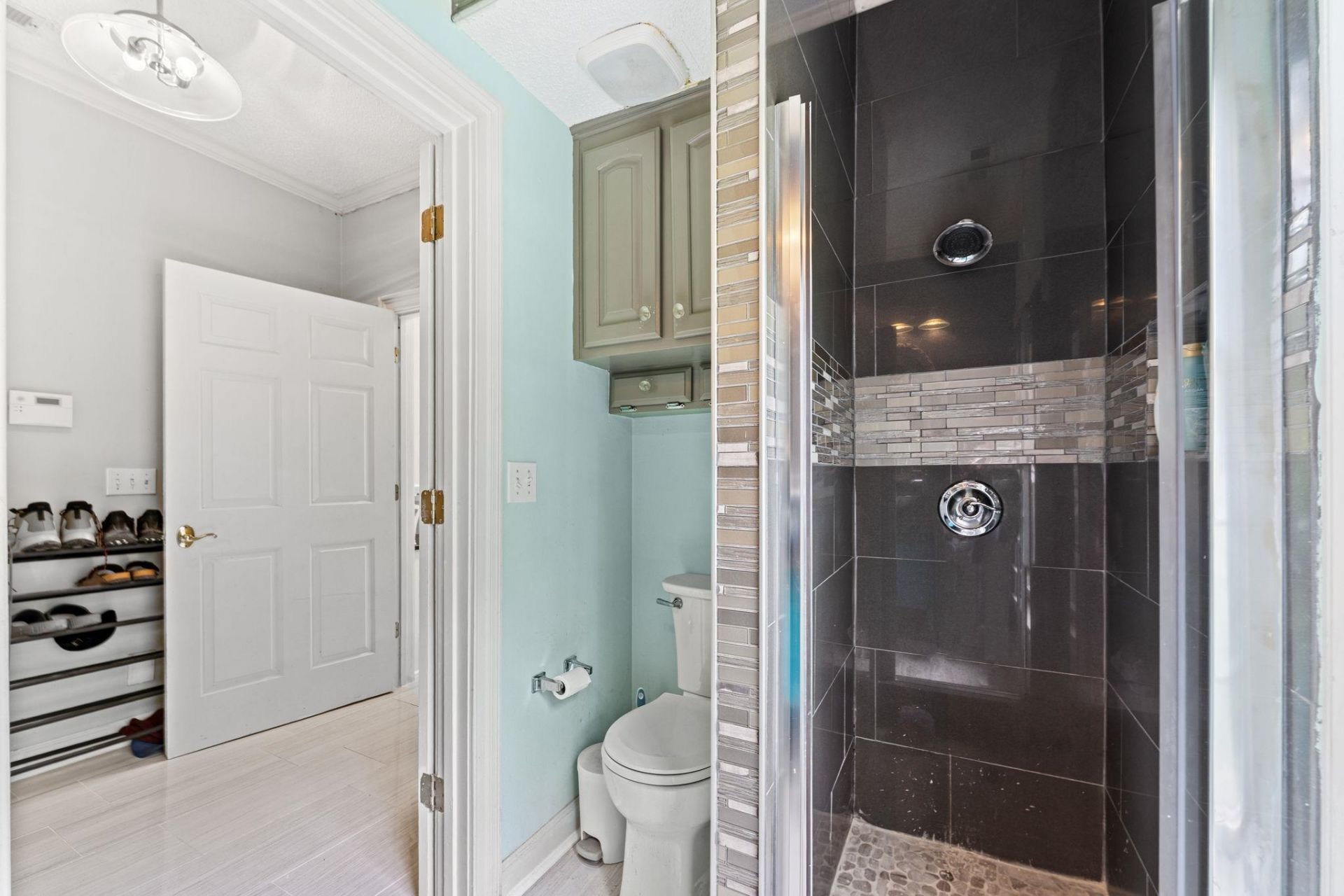 3749 Annandale Dr. Photo 39