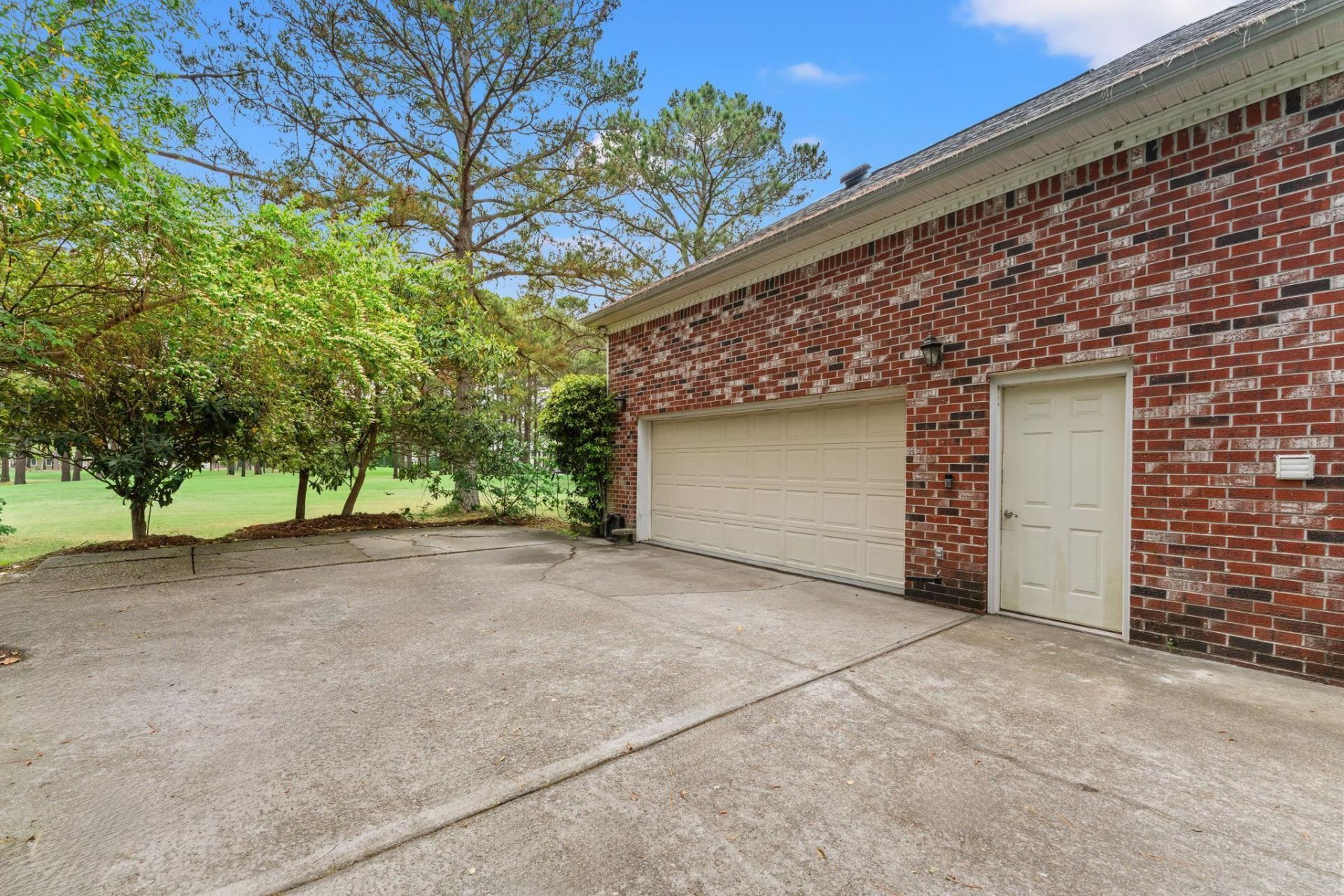 3749 Annandale Dr. Photo 46
