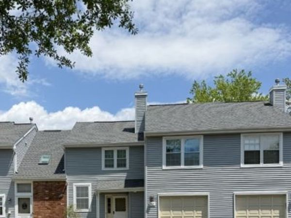 40 Whitby Cir, Franklin, NJ 08873