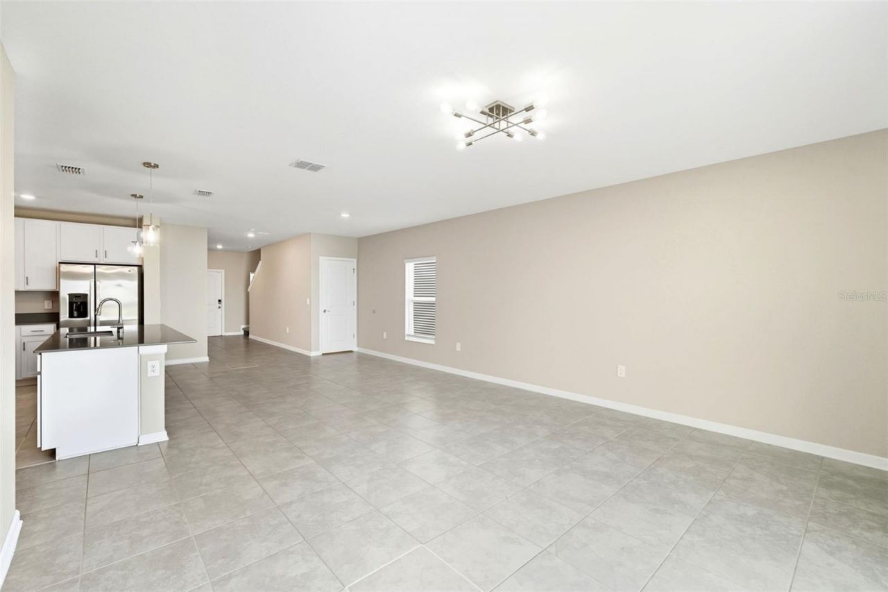 724 Daring Drive, Davenport, FL 33837 Photo