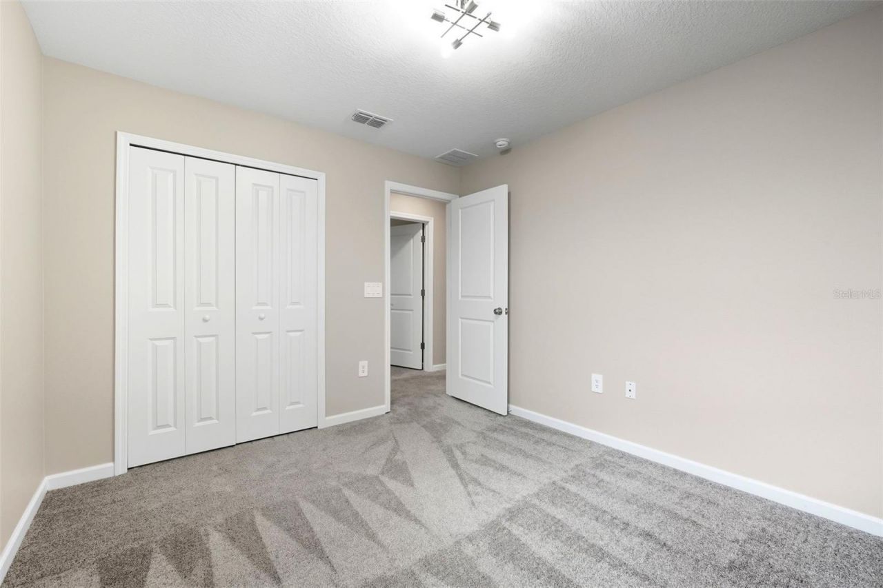 724 Daring Drive, Davenport, FL 33837 Photo