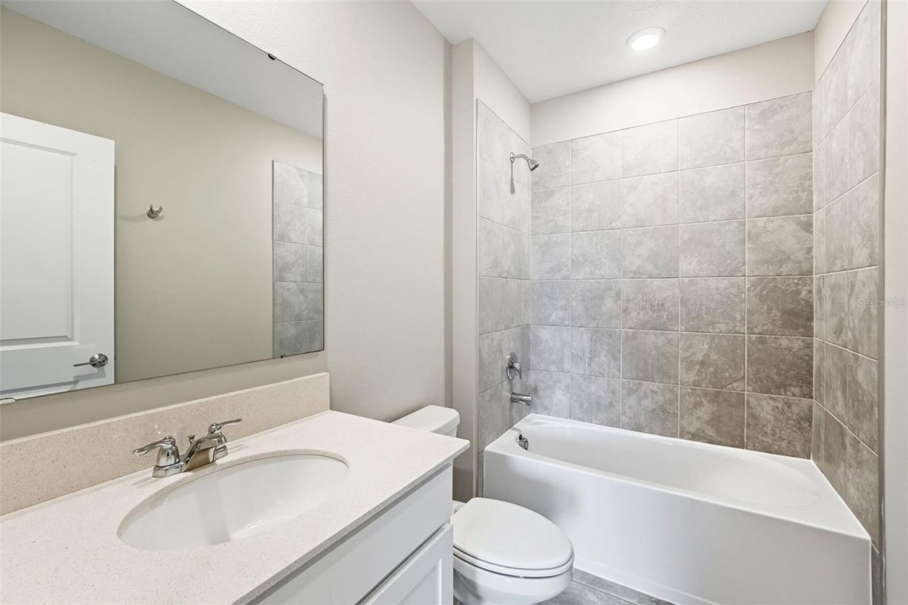 724 Daring Drive, Davenport, FL 33837 Photo