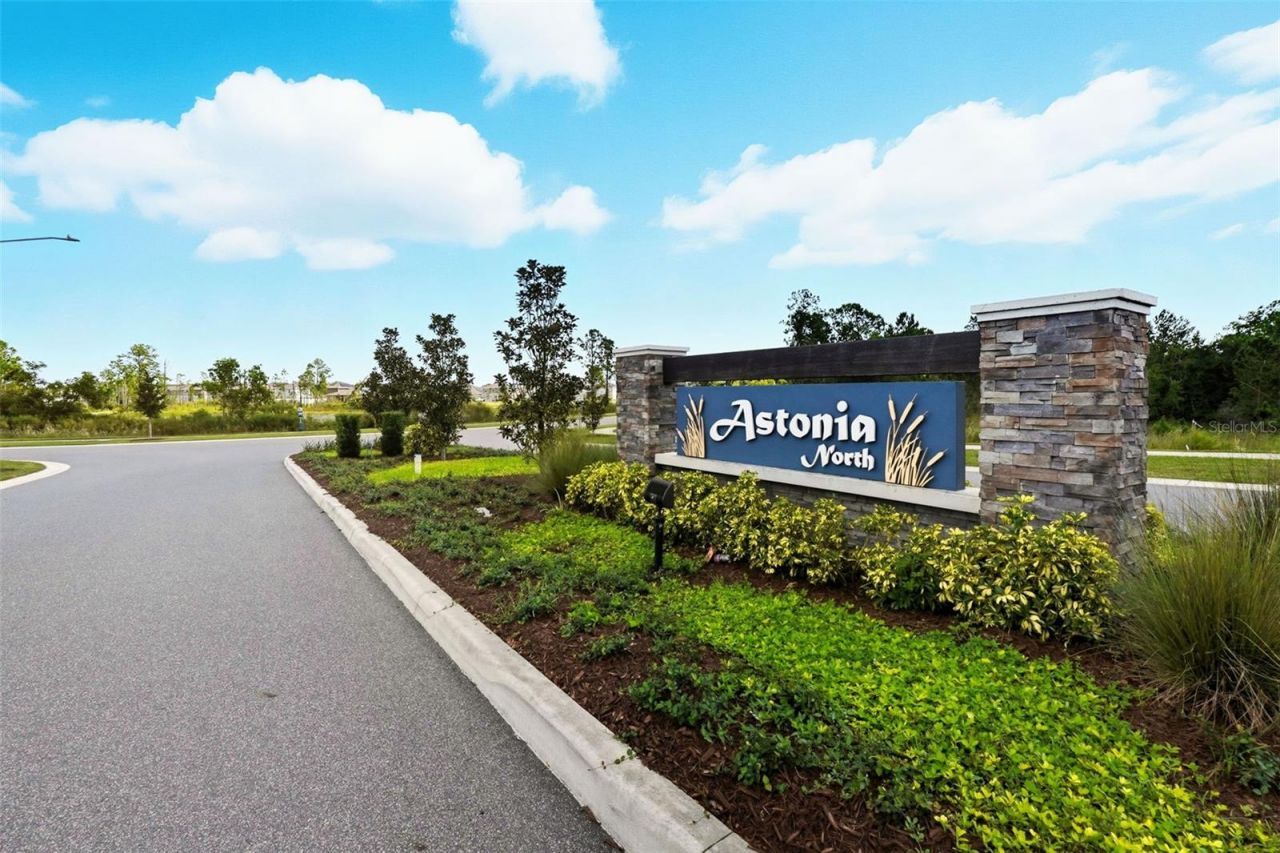 724 Daring Drive, Davenport, FL 33837 Photo