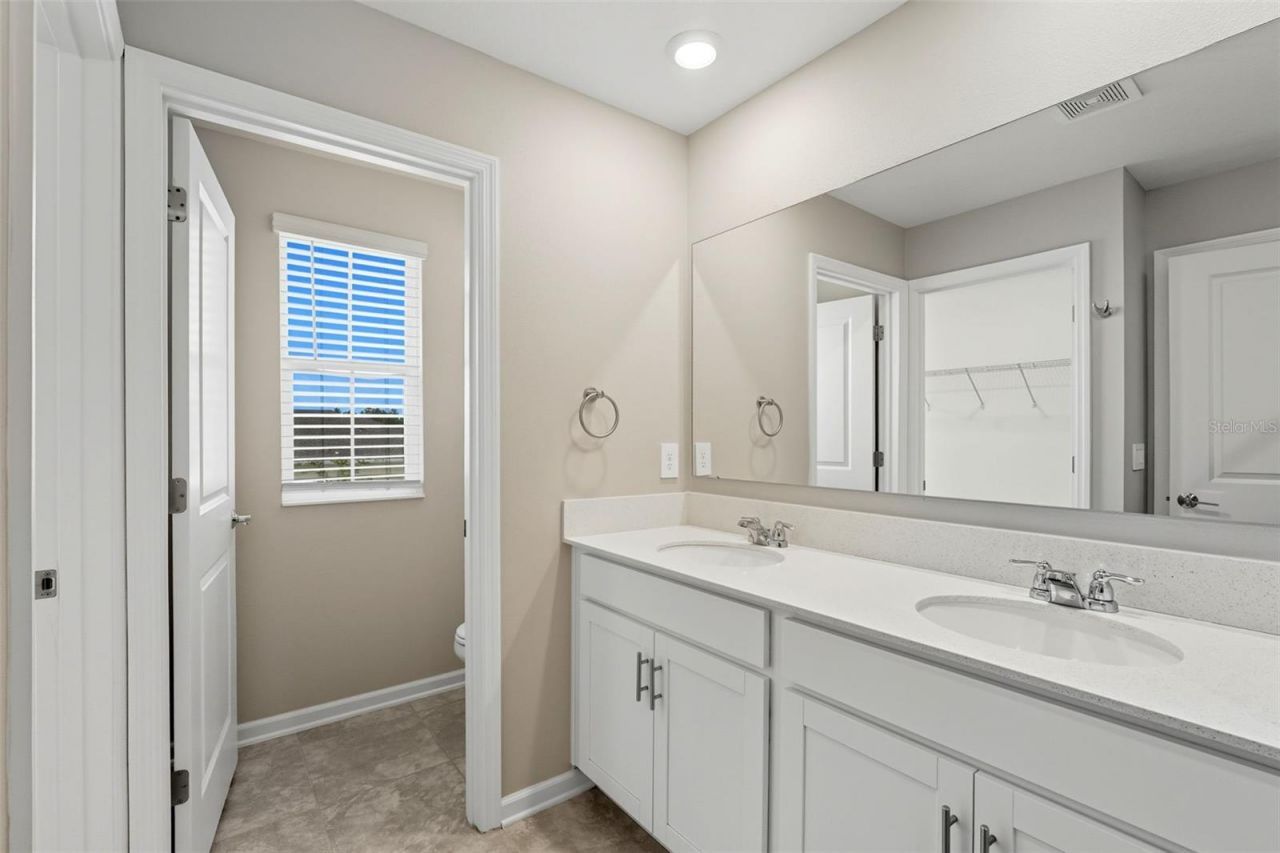 724 Daring Drive, Davenport, FL 33837 Photo