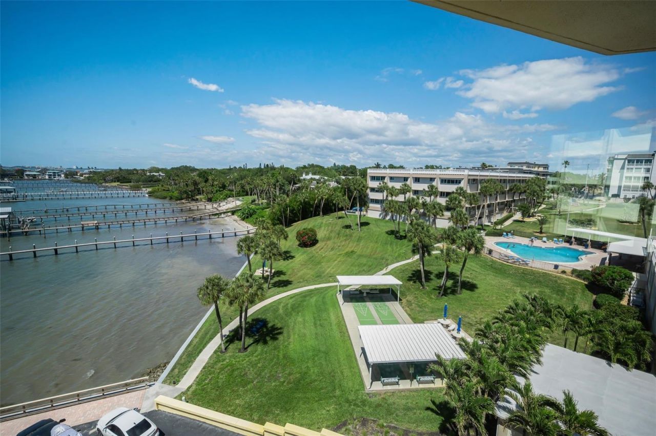 100 Bluff View Drive, Unit 514C, Belleair Bluffs, FL 33770 Photo