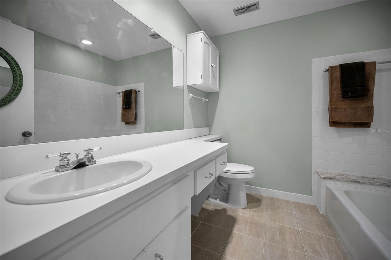 100 Bluff View Drive, Unit 514C, Belleair Bluffs, FL 33770 Photo