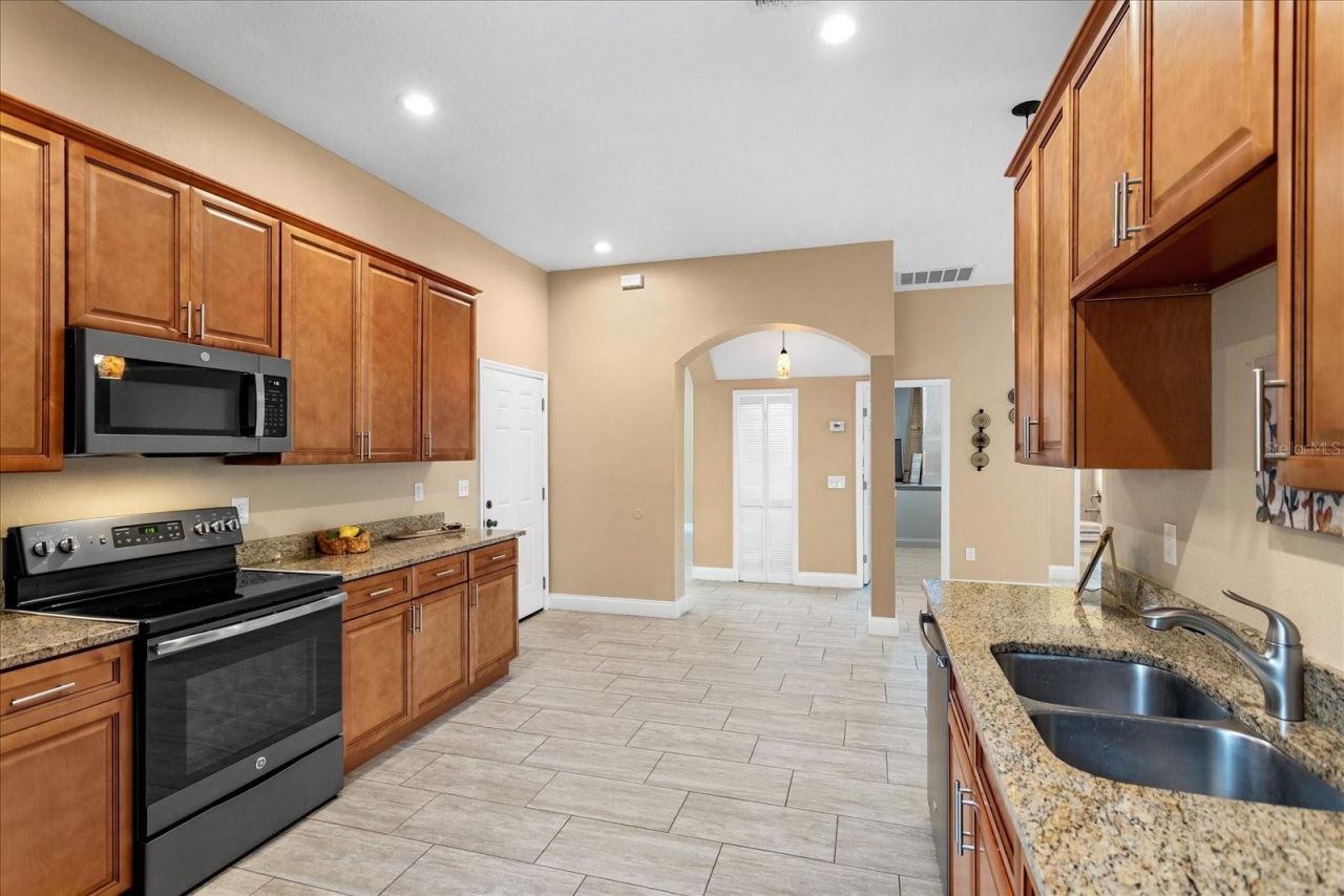1111 Twin Rivers Boulevard , Oviedo, FL 32766 Photo