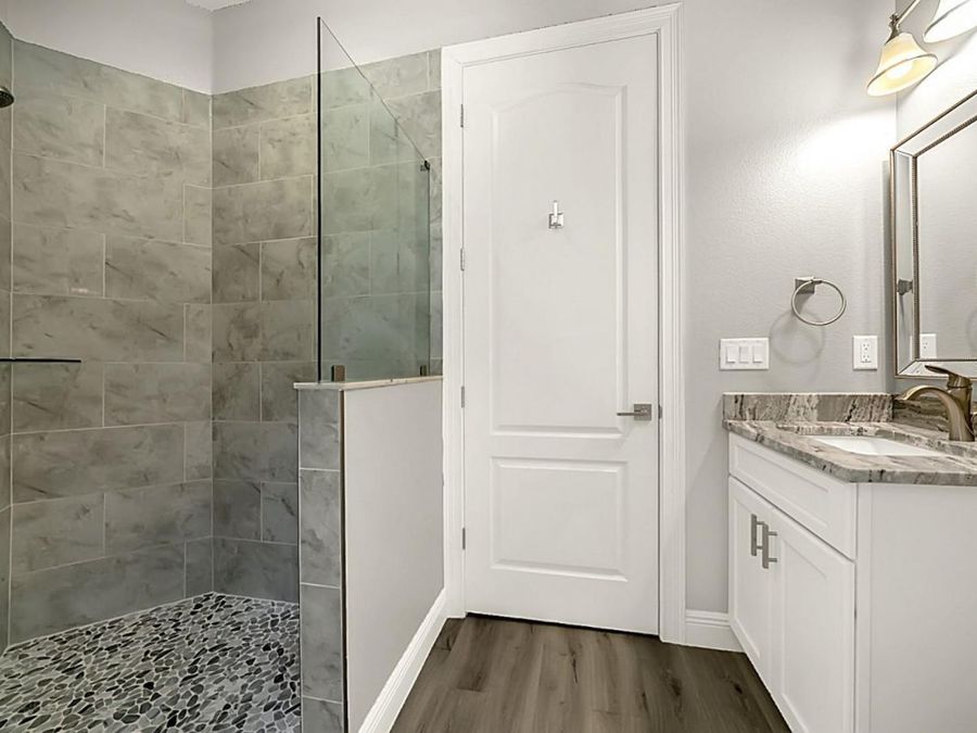 Property Image 64
