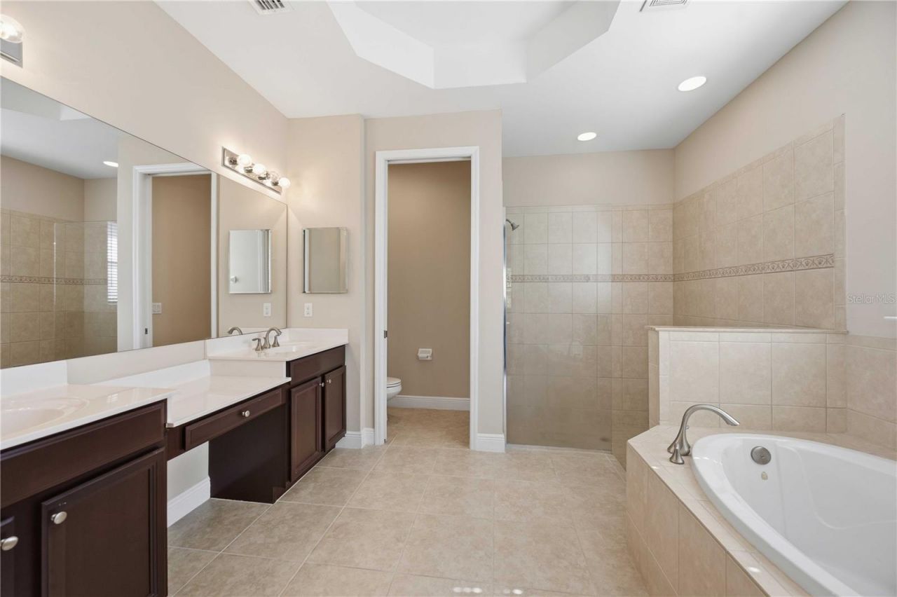 1122 Cielo Court, North Venice, FL 34275 Photo