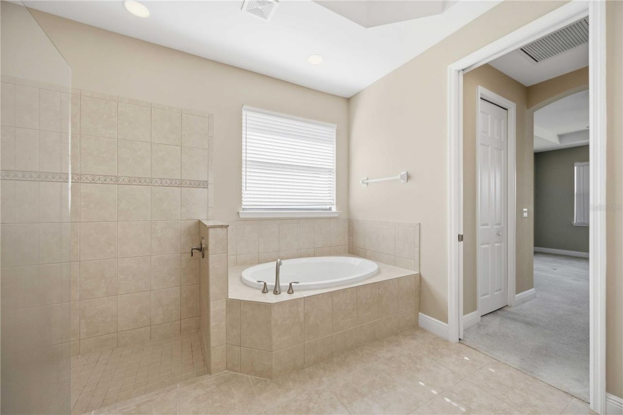 1122 Cielo Court, North Venice, FL 34275 Photo