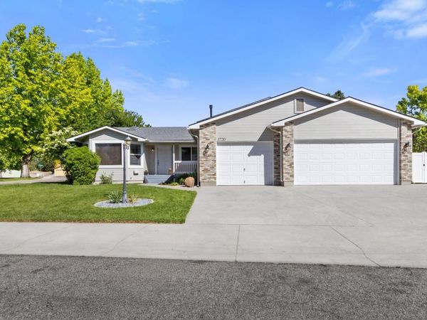 1720 N Aronmink, Meridian, ID 83646