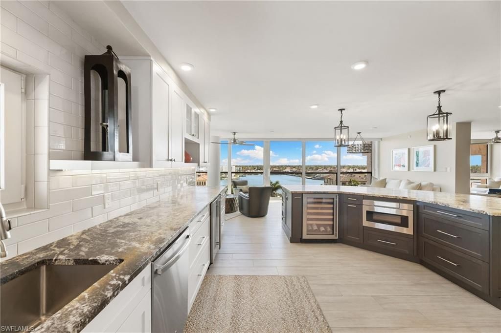 4031 Gulf Shore Blvd N, Unit 7D, Naples, FL 34103 Photo