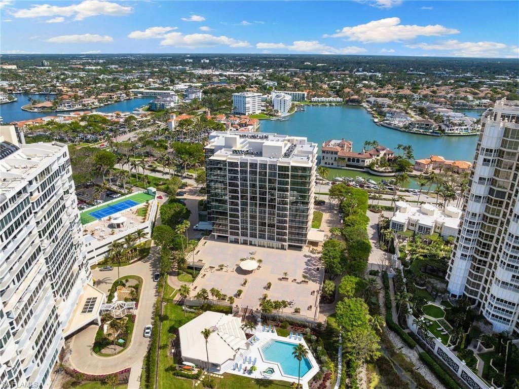 4031 Gulf Shore Blvd N, Unit 7D, Naples, FL 34103 Photo