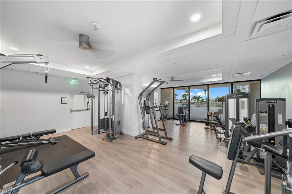 4031 Gulf Shore Blvd N, Unit 7D, Naples, FL 34103 Photo