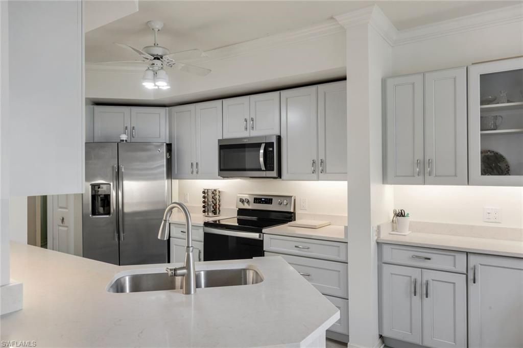400 L Ambiance Cir, Unit 104, Naples, FL 34108 Photo