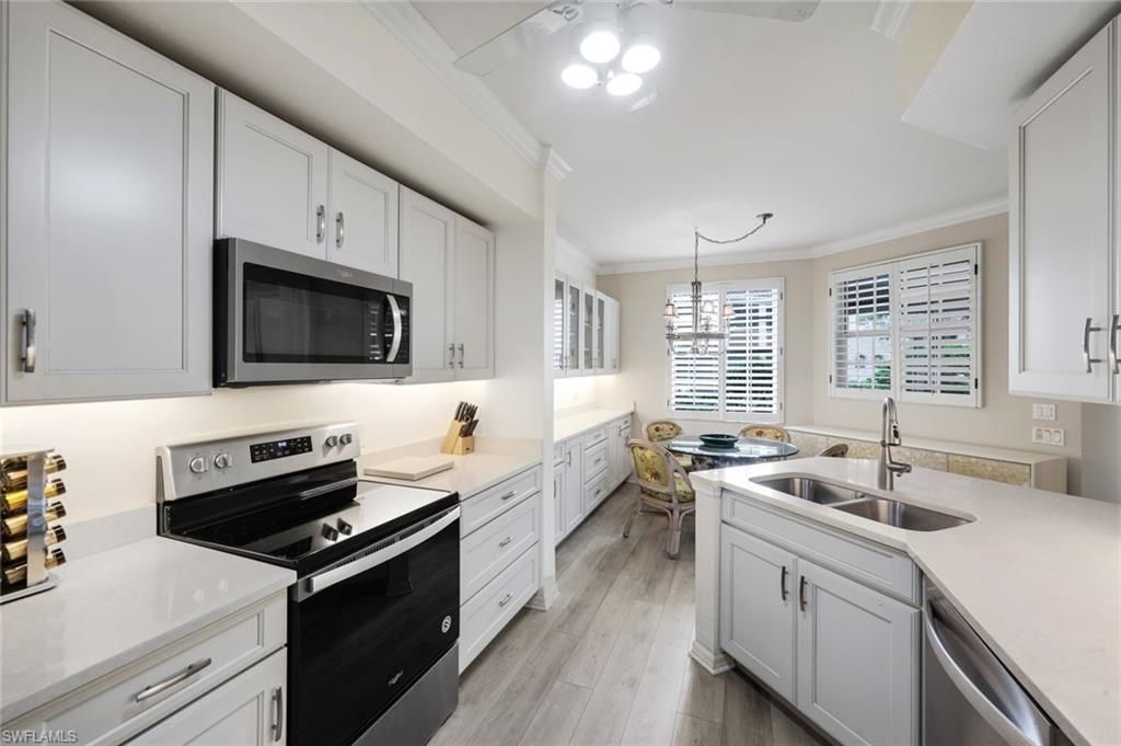 400 L Ambiance Cir, Unit 104, Naples, FL 34108 Photo