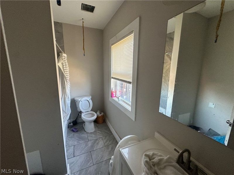 11239 Superior Avenue, Cleveland, OH 44106 Photo 14