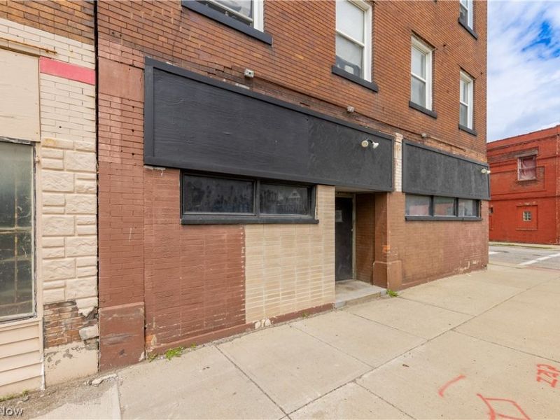 11239 Superior Avenue, Cleveland, OH 44106 Photo 37