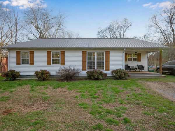 7053 W Highway 136 , Chickamauga, GA 30707