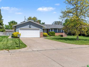 2132 E 10th Street , Fremont, NE 68025