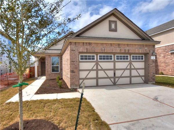 2950 Old settlers BLVD, Unit 4, Round Rock, TX 78665
