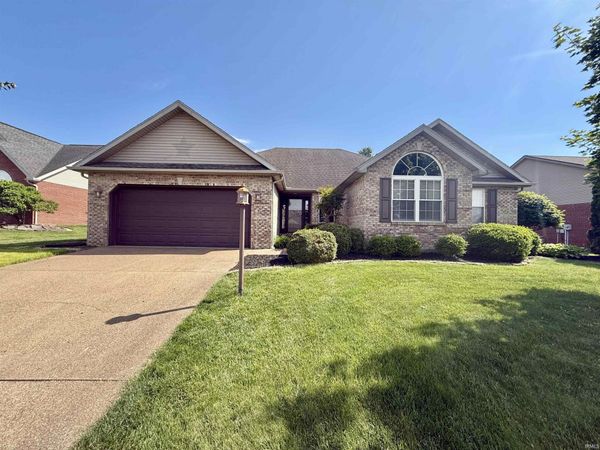 1329 Bowden Drive, Evansville, IN 47725