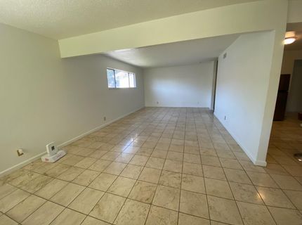7564 29th St, Sacramento, CA 95822 Photo