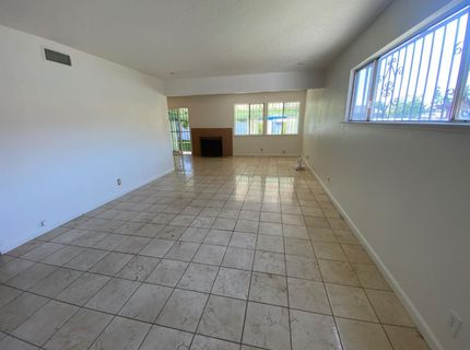 7564 29th St, Sacramento, CA 95822 Photo