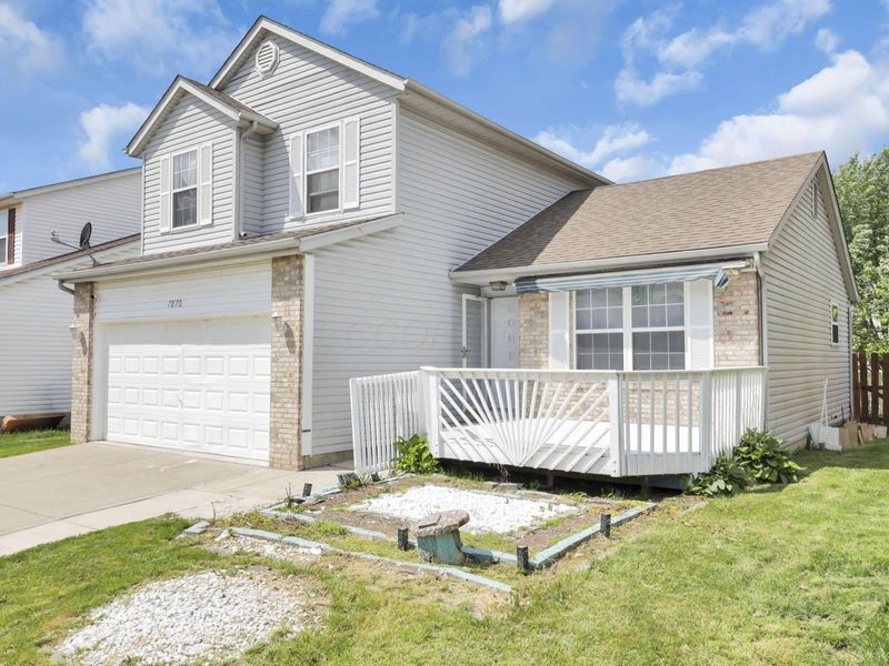 7870 Grandlin Park Court , Blacklick, OH 43004 Photo 2