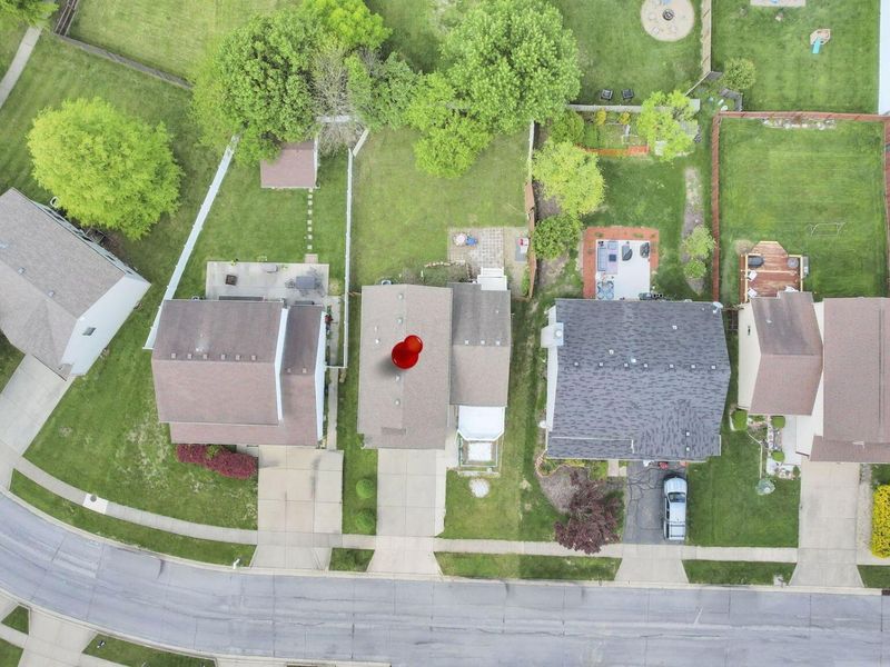 7870 Grandlin Park Court , Blacklick, OH 43004 Photo 22