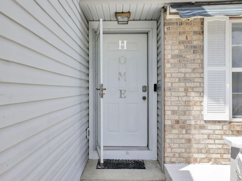 7870 Grandlin Park Court , Blacklick, OH 43004 Photo 3