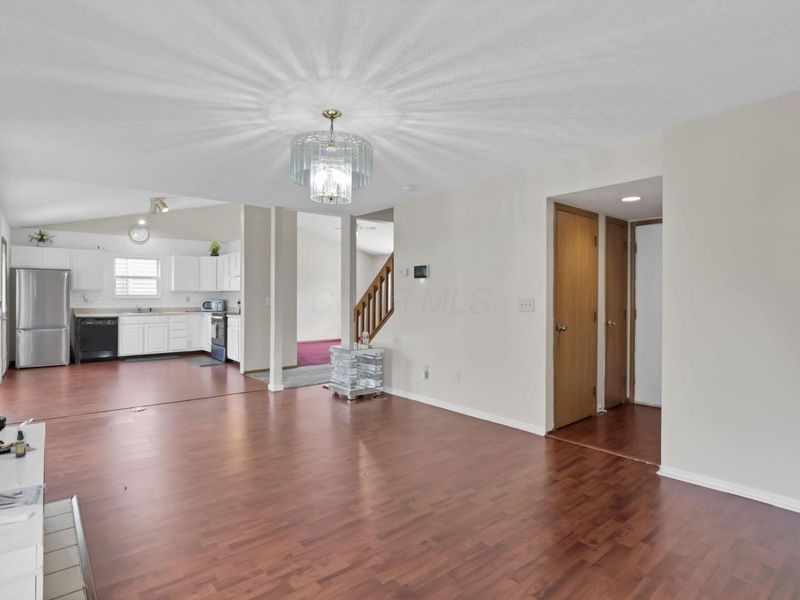 7870 Grandlin Park Court , Blacklick, OH 43004 Photo 7