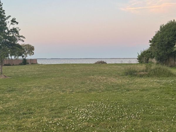 118 E Canvasback Drive, Currituck, NC 27929