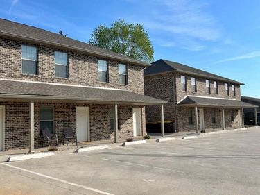 194 Fairway Lane, Unit A, B, C, Somerset, KY 42503