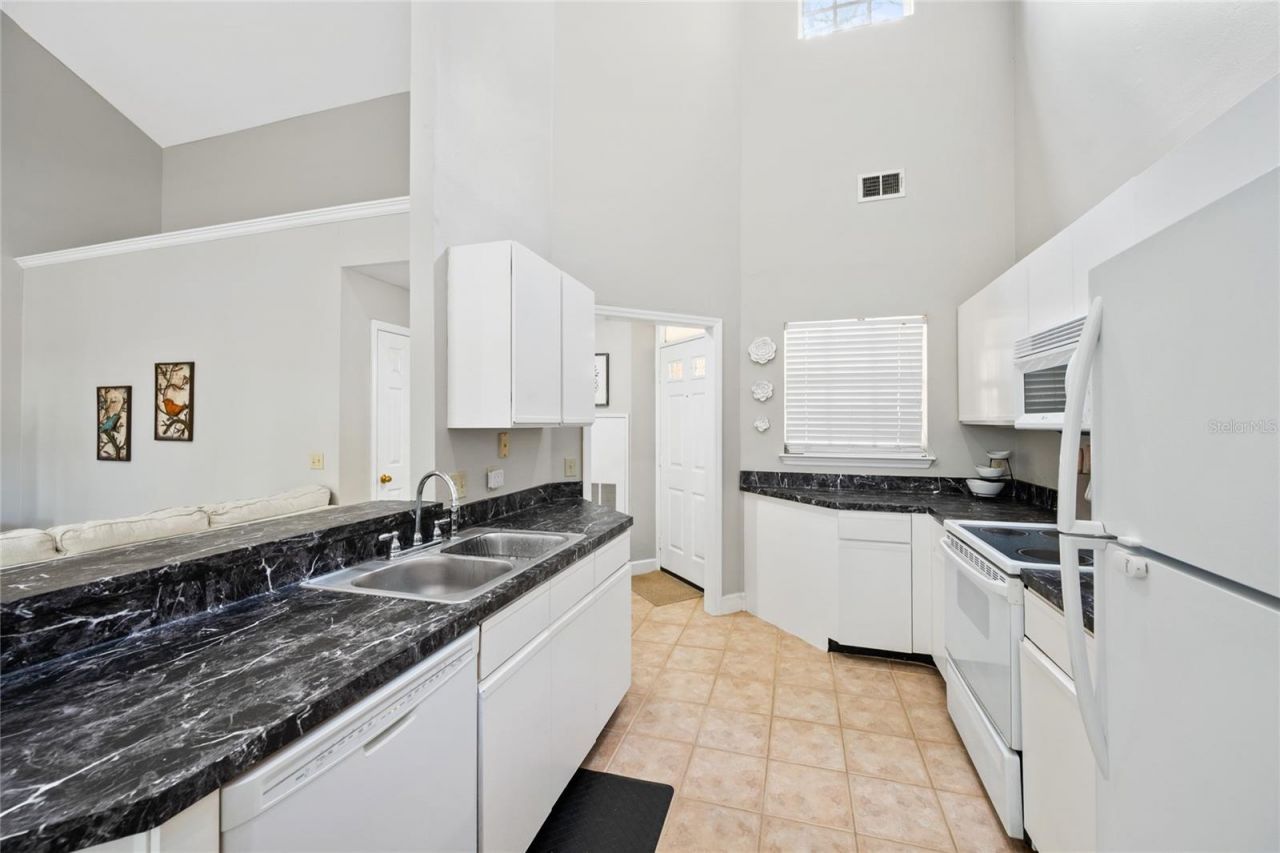 1423 Farrindon Circle, Lake Mary, FL 32746 Photo