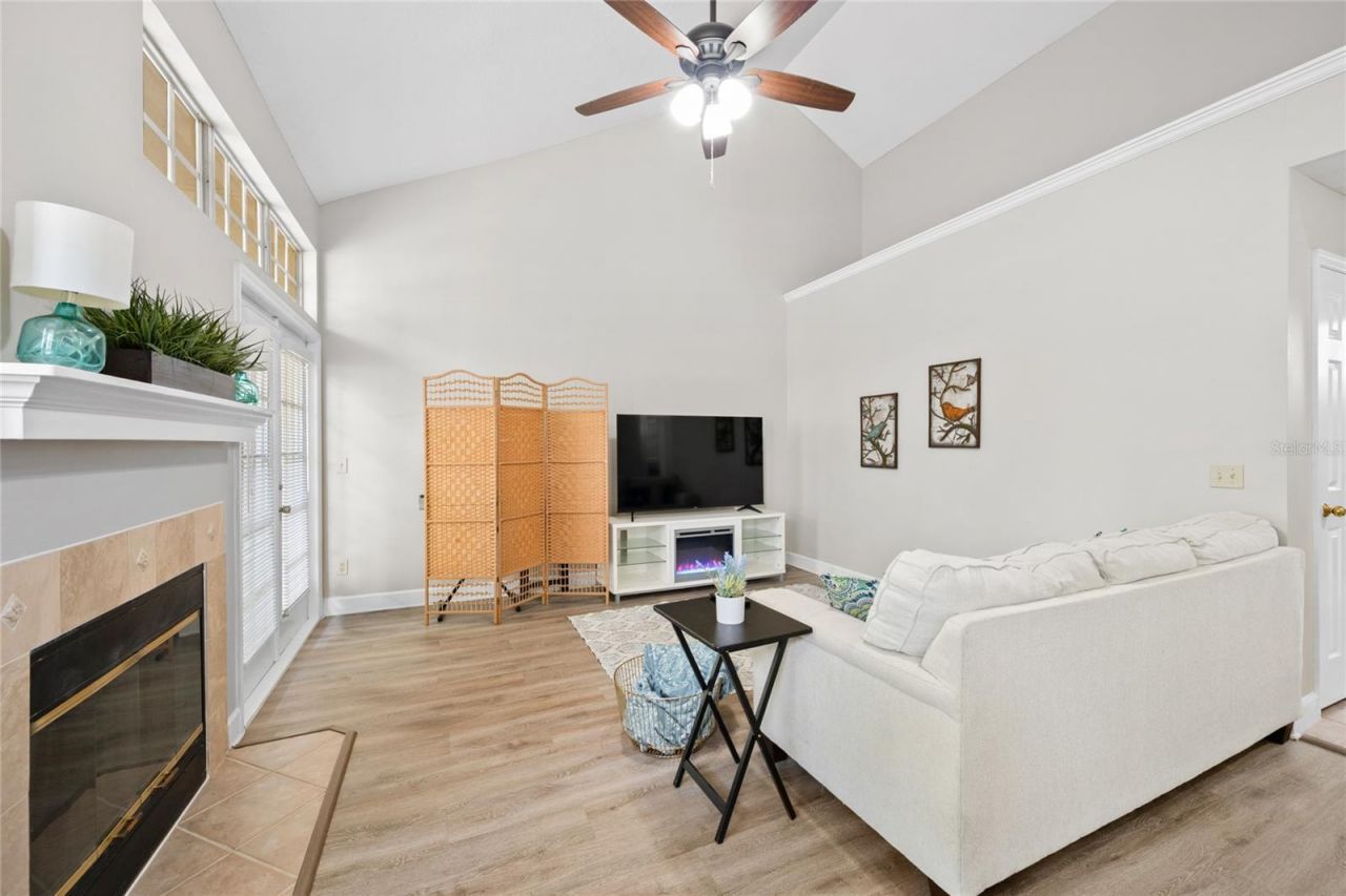 1423 Farrindon Circle, Lake Mary, FL 32746 Photo