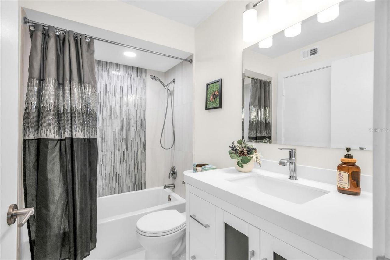 1275 Crystal Way , Unit G, Delray Beach, FL 33444 Photo