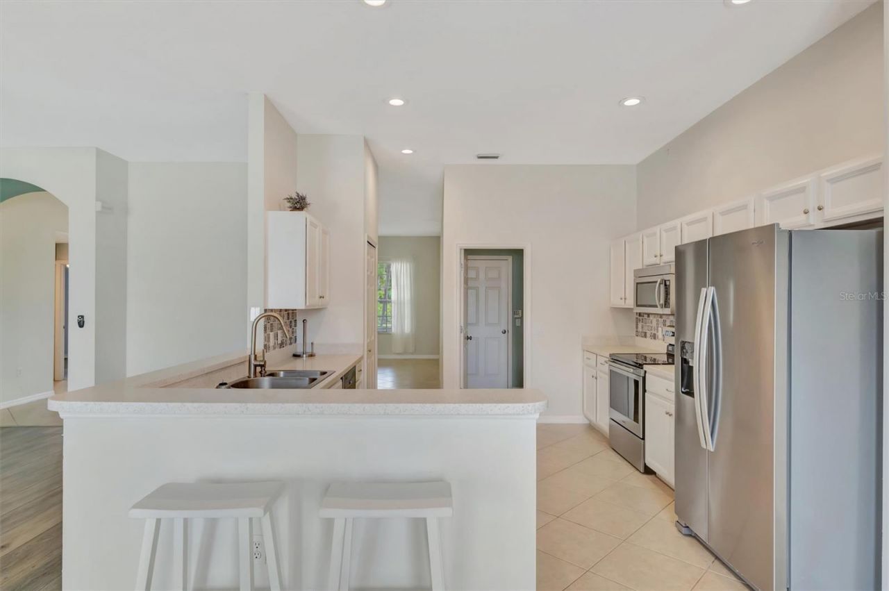 4802 Bookelia Circle , Bradenton, FL 34203 Photo