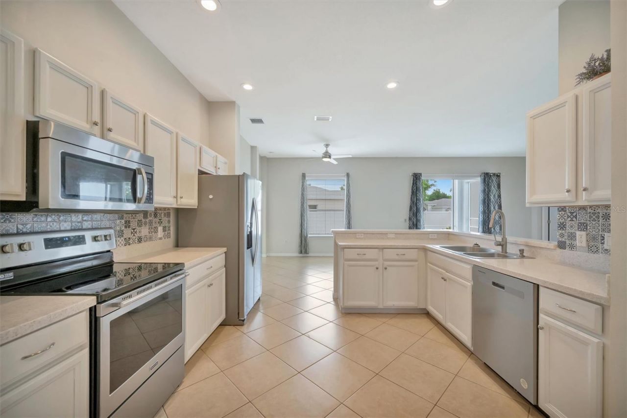 4802 Bookelia Circle , Bradenton, FL 34203 Photo