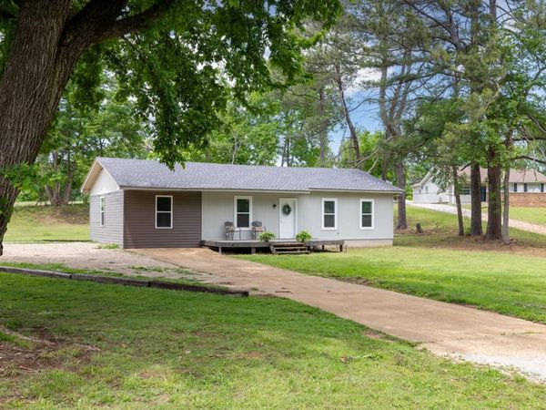 409 DANIEL DR, Brighton, TN 38011