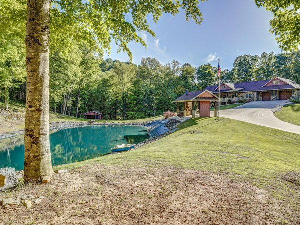167 Tailwater Road, Bluff City, TN 37618